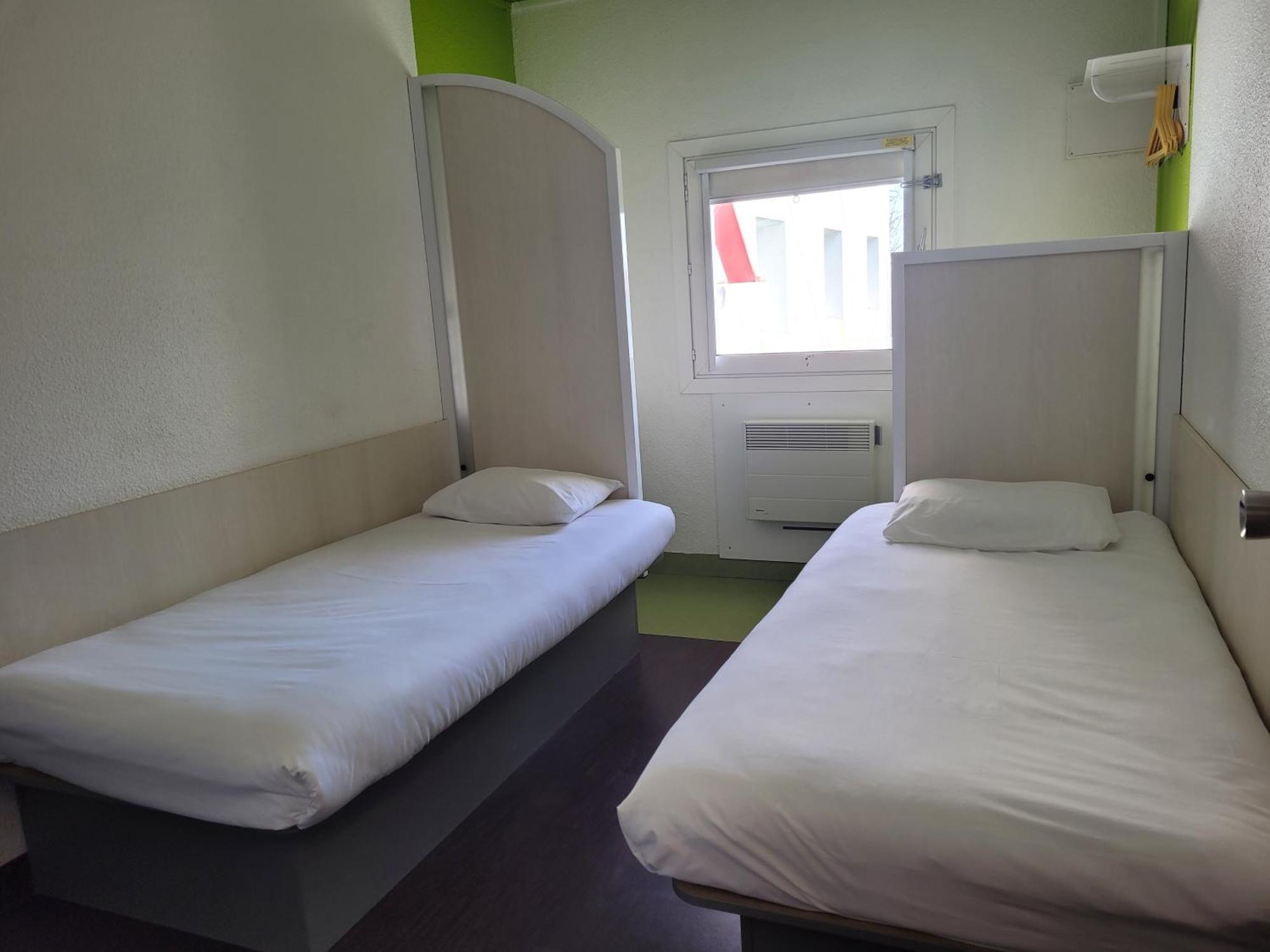 Hotelf1 2* Cambrai